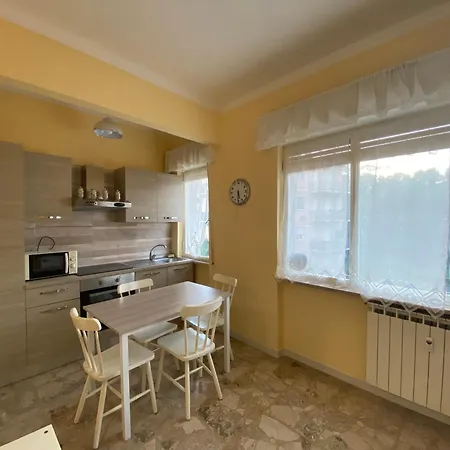 Accogliente A Apartman